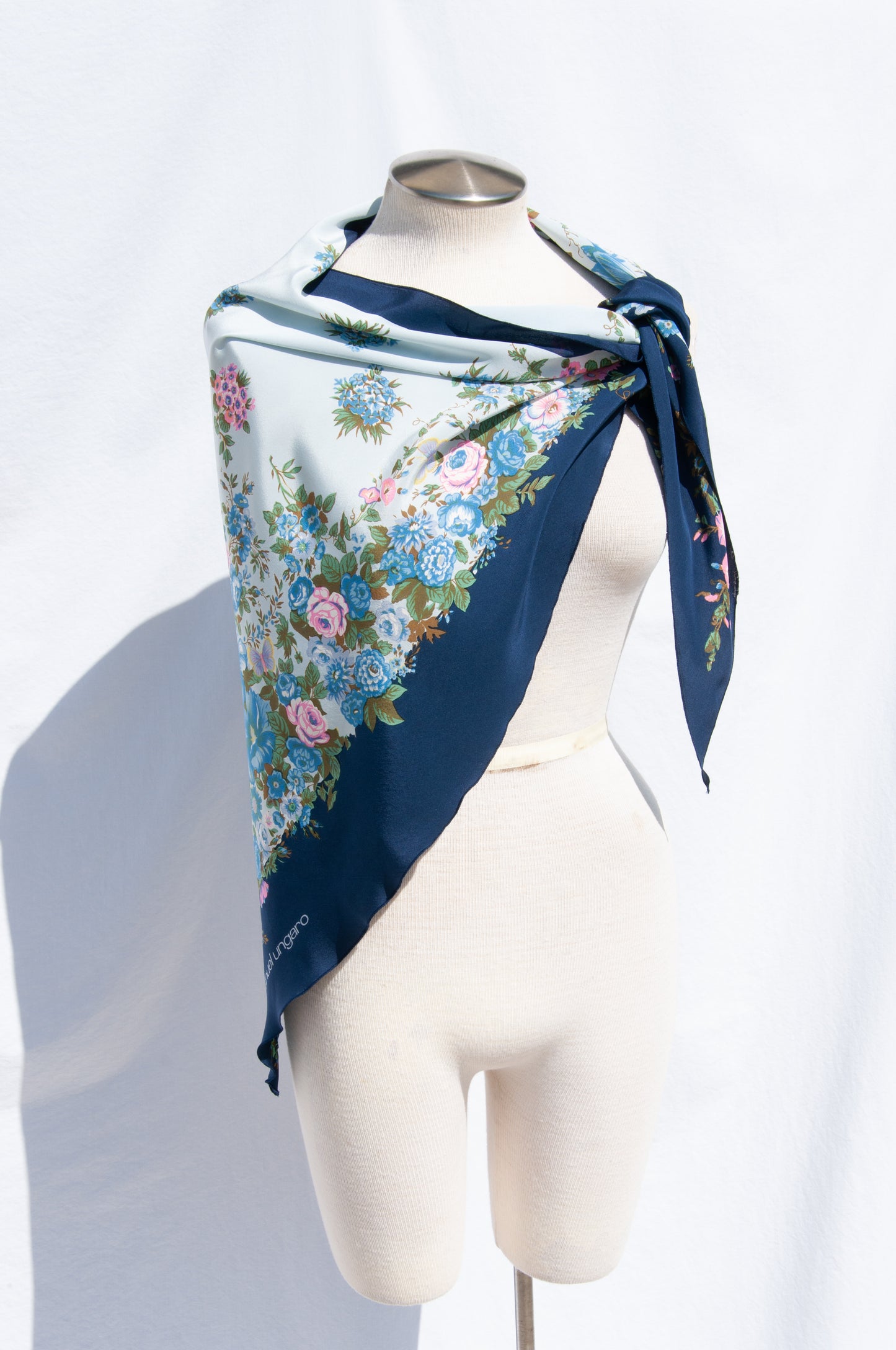 EMANUEL UNGARO 1978 DOCUMENTED VINTAGE FLORAL SILK TRIANGULAR SCARF