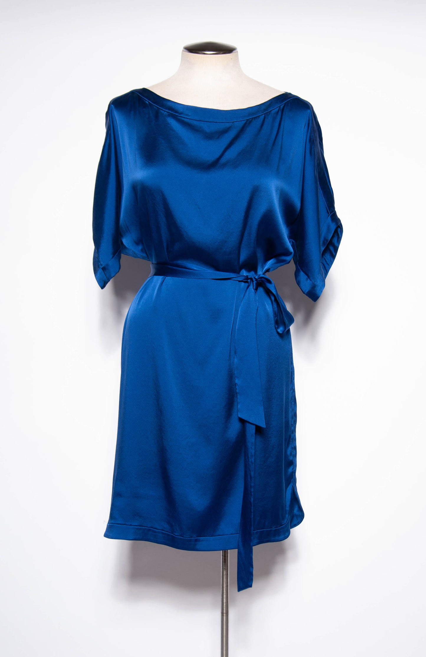 DIANE VON FURSTENBURG MODERN BLUE SILK DRAPED DRESS