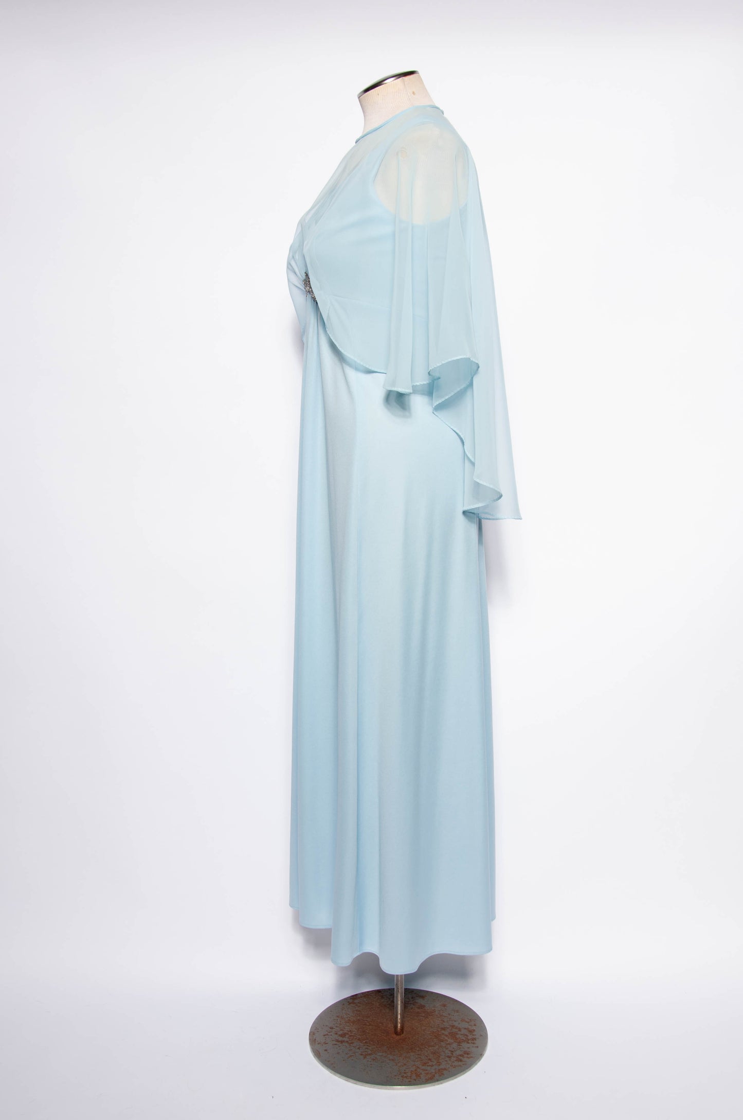 VINTAGE 1970S LIGHT BLUE CHIFFON CINDERELLA CAPELET GOWN