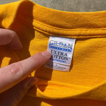 VTG Budweiser TShirt 2002 "Send More Bud" Tee Yellow Gildan Ultra Cotton Sz L