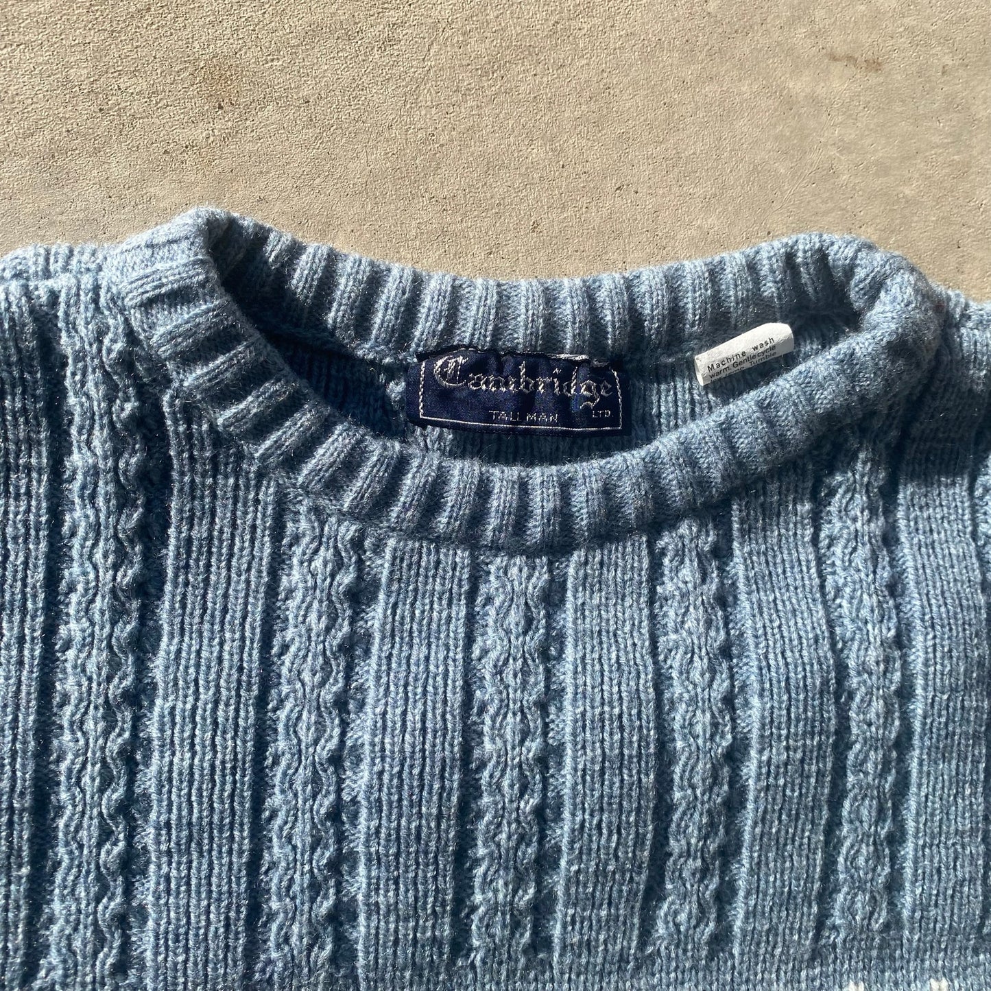 70s Men's Sweater Vintage Baby Blue and White Cable Knit Sweater Sz Large