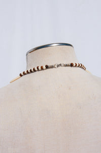 VINTAGE 1970S GEOMETRIC CREAM AND BROWN WOODEN NECKLACE