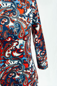 1970S RED WHITE AND BLUE PAISLEY TUNIC TOP