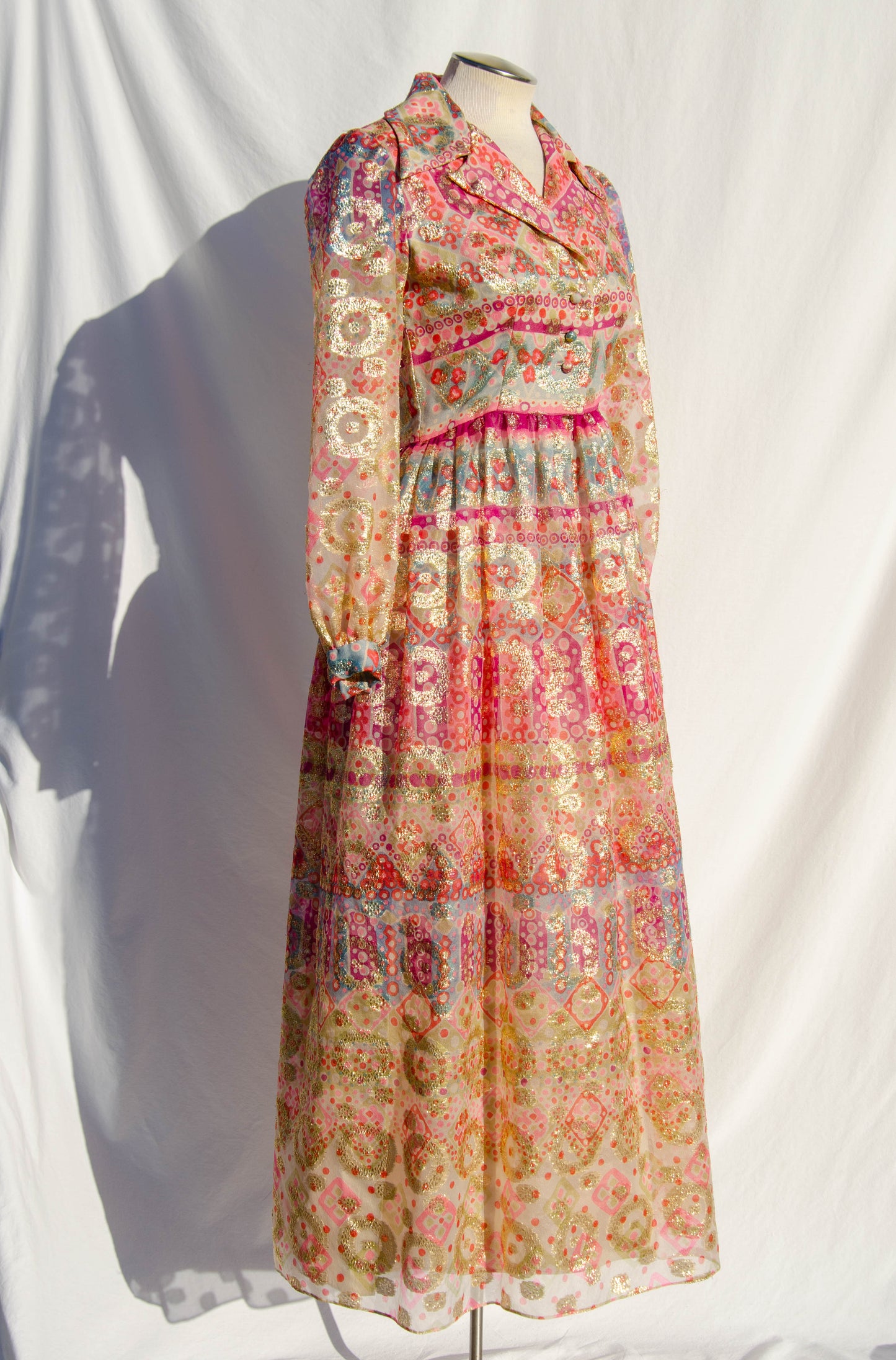 OSCAR DE LA RENTA VINTAGE CA. 1969 MULTICOLOR GOLD METALLIC GOWN