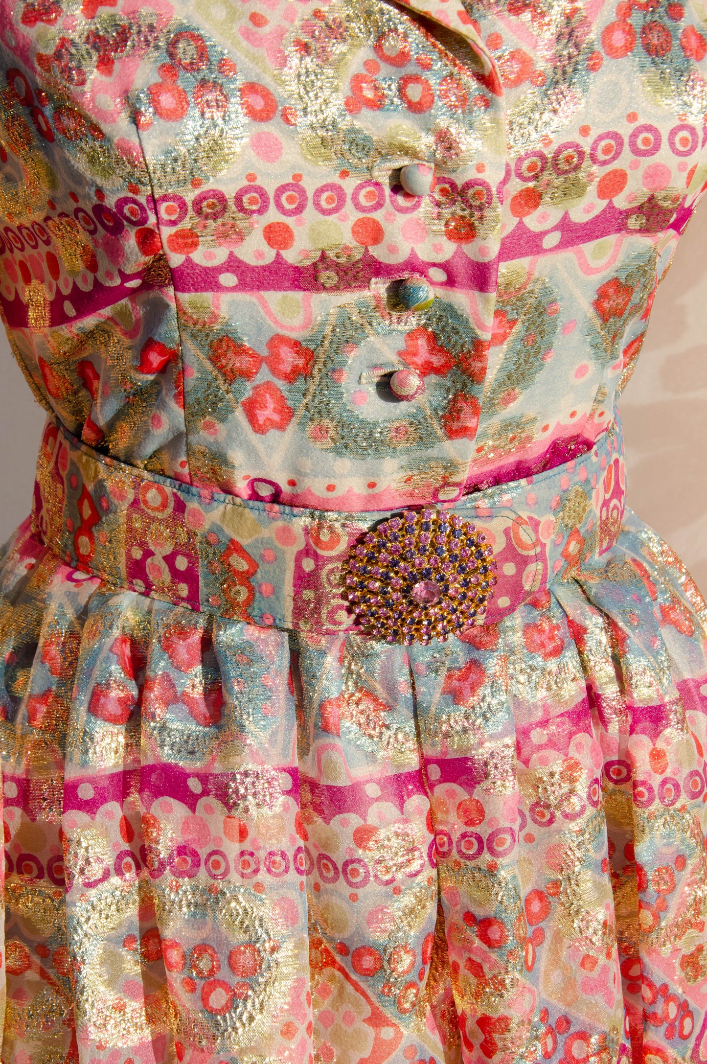 OSCAR DE LA RENTA VINTAGE CA. 1969 MULTICOLOR GOLD METALLIC GOWN