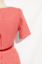 EMANUEL UNGARO SPRING 1996 RED AND WHITE HOUNDSTOOTH WOOL DRESS