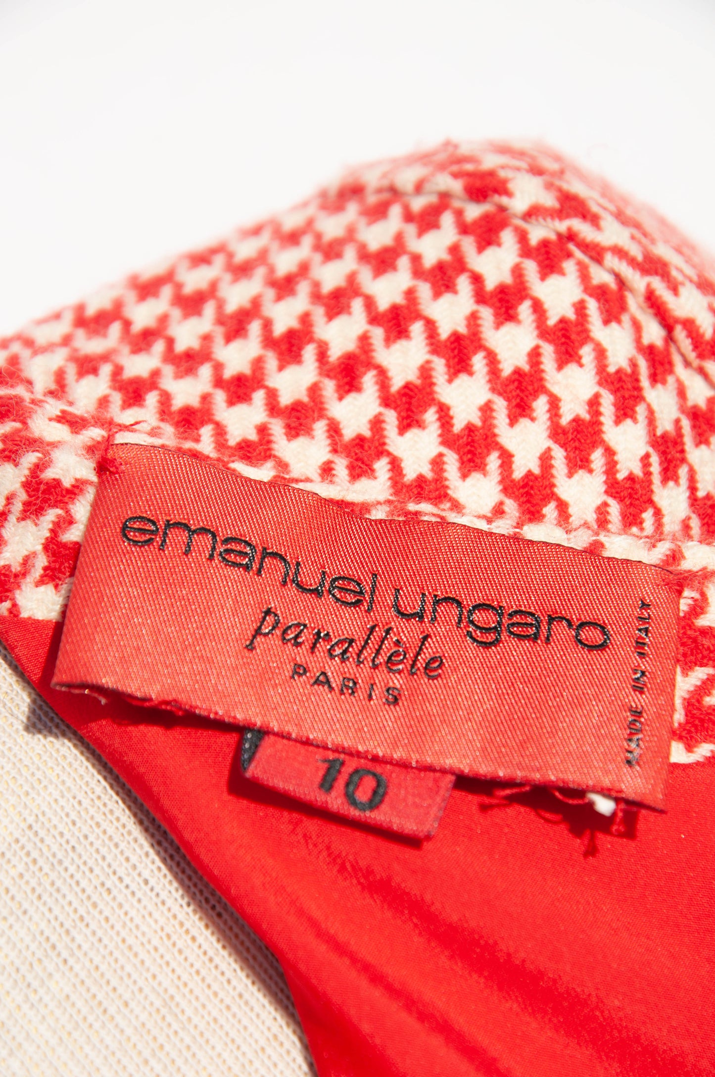 EMANUEL UNGARO SPRING 1996 RED AND WHITE HOUNDSTOOTH WOOL DRESS