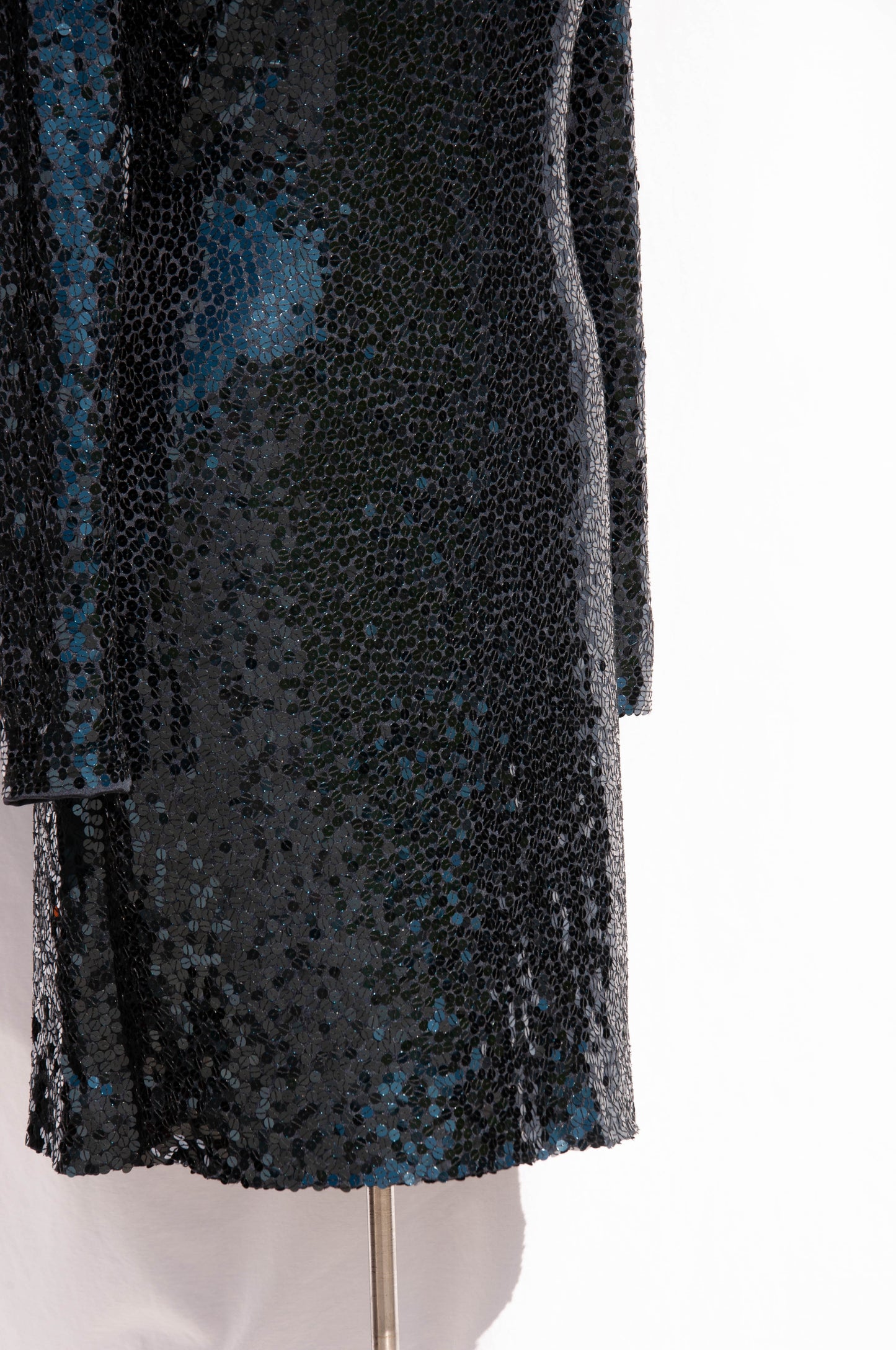 BILL BLASS FW2007 RUNWAY NAVY SEQUIN COCKTAIL DRESS