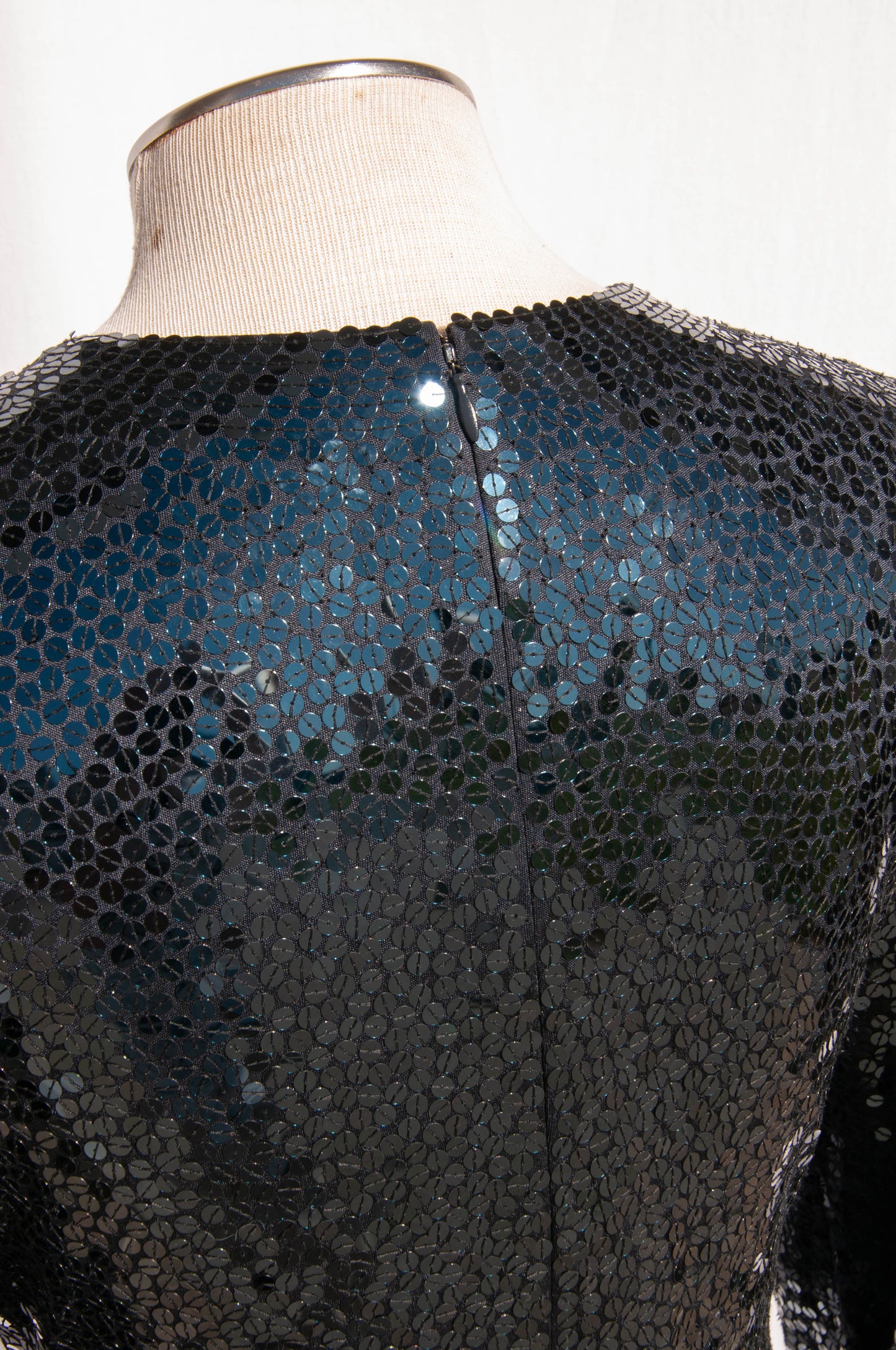 BILL BLASS FW2007 RUNWAY NAVY SEQUIN COCKTAIL DRESS