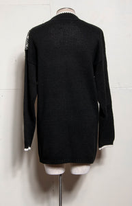 VINTAGE 1990S FLORAL ON BLACK BACKGROUND KNIT TUNIC SWEATER