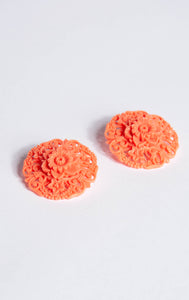VINTAGE CORAL COLOR CELLULOID CLIP ON EARRINGS