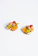 VINTAGE 1950S/1960S ORANGE FLORAL AND PEARL CLIP ON EARRINGS