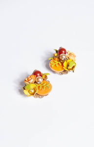 VINTAGE 1950S/1960S ORANGE FLORAL AND PEARL CLIP ON EARRINGS