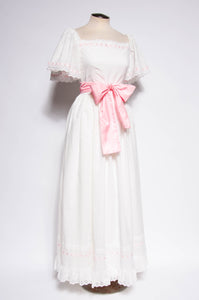LITTLE BO PEEP 1970S WHITE EYELET AND PINK BOW GOWN