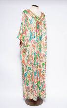 LUCIE ANN VINTAGE 1960S METALLIC MULTICOLOR CAFTAN