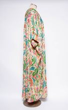 LUCIE ANN VINTAGE 1960S METALLIC MULTICOLOR CAFTAN
