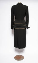 LILLI ANN DOCUMENTED 1953 BLACK RIPPLE WOOL "NEW LOOK" SKIRT SUIT